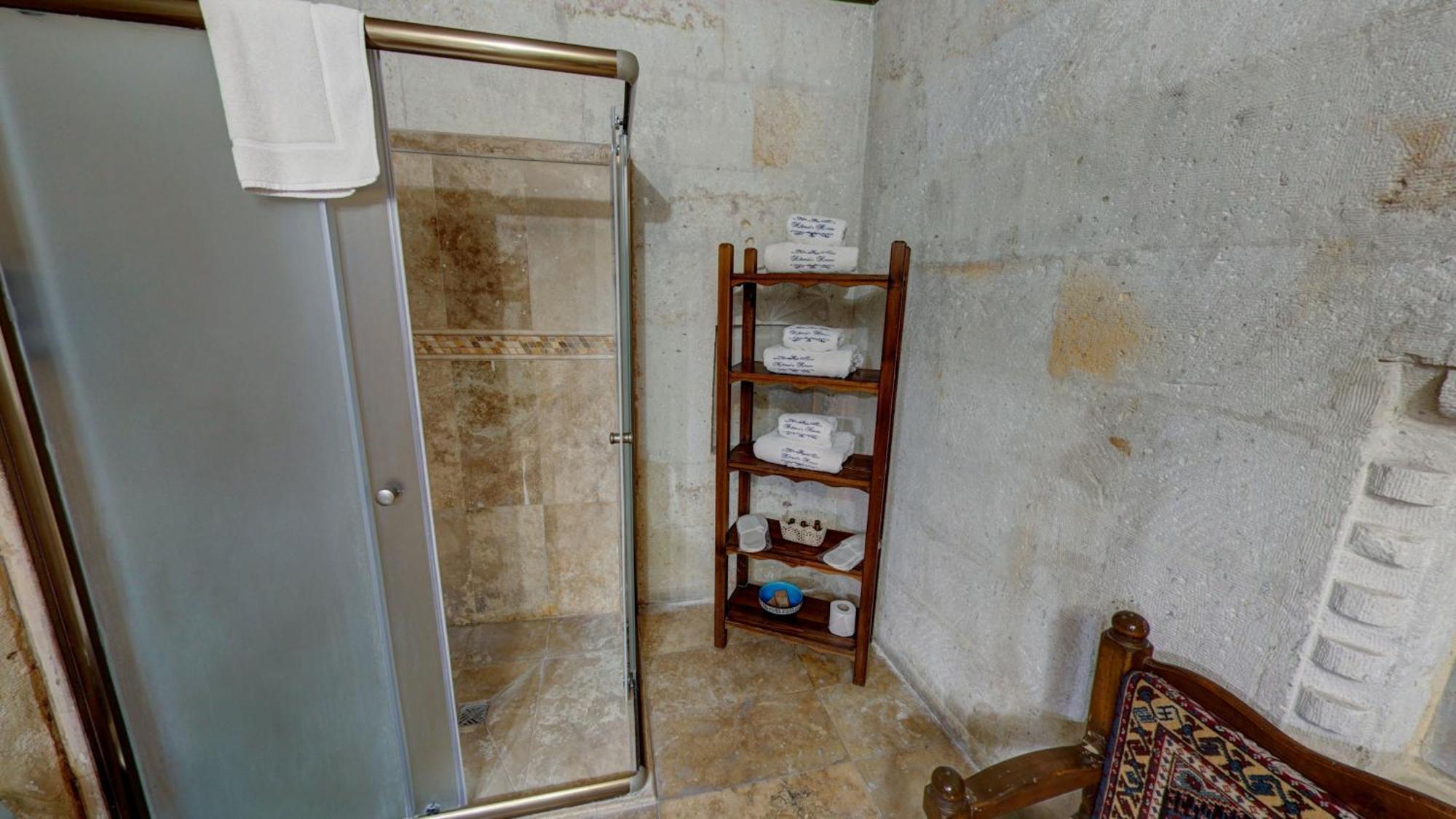 Gasthof Hikmet's House